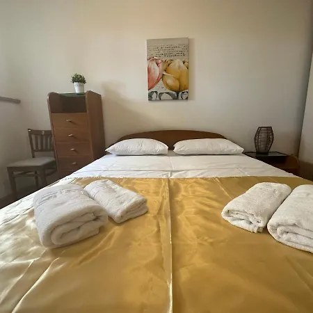 公寓 Sunset 扎达尔